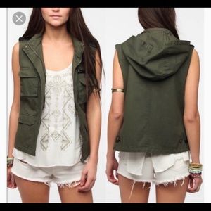 BDG urban outfitters army green hoodie vest